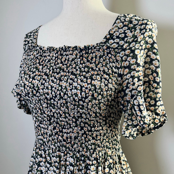 Midi Dress Daisy Floral Cottage Prairie Boho Dark Fairy Milkmaid Peasant Ruffle - Picture 5 of 11